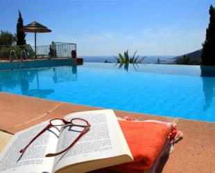 Piscine de la résidence de tourisme