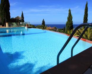 Piscine de la résidence de tourisme